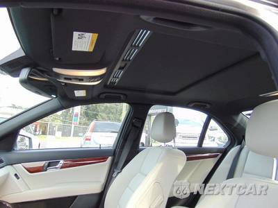 2011 Mercedes-Benz C 300 - zdjęcie 15 z 27 - miniatura