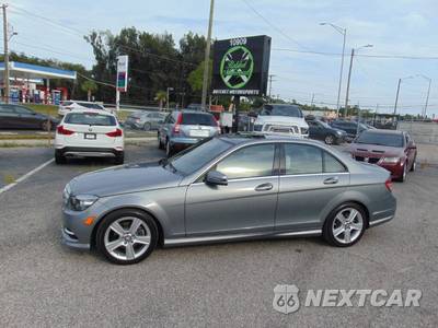 2011 Mercedes-Benz C 300 - zdjęcie 2 z 27 - miniatura