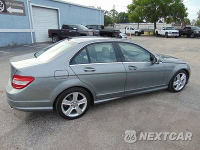 2011 Mercedes-Benz C 300 - zdjęcie 6 z 27 - miniatura