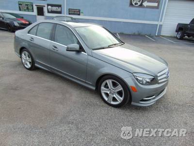2011 Mercedes-Benz C 300 - zdjęcie 7 z 27 - miniatura