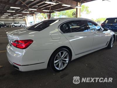 2017 BMW 7 Series Sedan 750i - zdjęcie 4 z 27 - miniatura