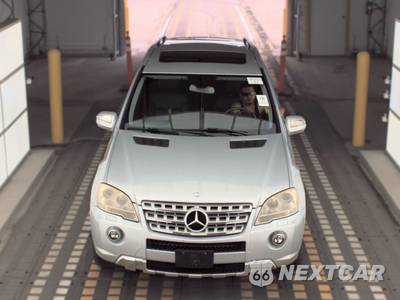 2010 Mercedes-Benz ML 550 - zdjęcie 2 z 18 - miniatura