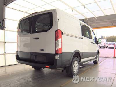 2025 Ford Transit 250 Cargo Van Low Roof 130.0" WB - zdjęcie 4 z 19 - miniatura