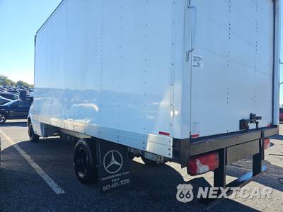 2023 Mercedes-Benz Sprinter 4500 Cab Chassis DRW - zdjęcie 3 z 9 - miniatura