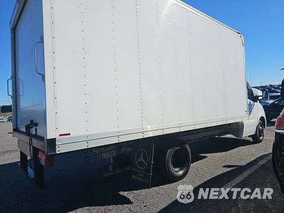 2023 Mercedes-Benz Sprinter 4500 Cab Chassis DRW - zdjęcie 4 z 9 - miniatura