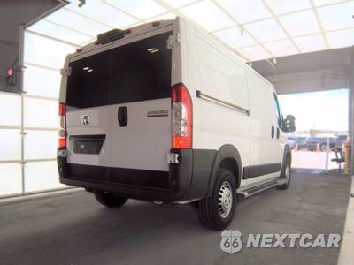 2025 Ram ProMaster 2500 Cargo Van Tradesman w/Passenger Seat Low Roof 136.0" WB - zdjęcie 4 z 24 - miniatura