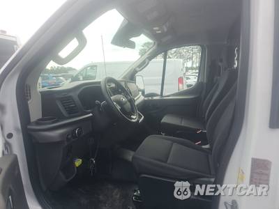 2025 Ford Transit 250 Cargo Van Low Roof 130.0" WB - zdjęcie 7 z 19 - miniatura