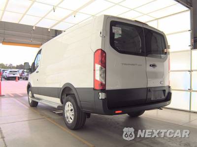 2025 Ford Transit 250 Cargo Van Low Roof 130.0" WB - zdjęcie 6 z 19 - miniatura
