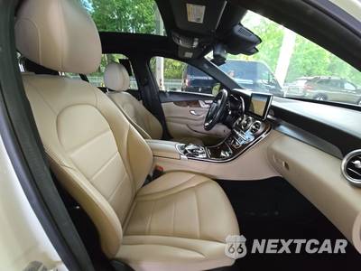 2016 Mercedes-Benz C 300 4MATIC - zdjęcie 8 z 26 - miniatura