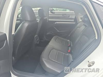 2020 Volkswagen Passat 2.0T SE - zdjęcie 16 z 21 - miniatura