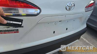 2024 Toyota Corolla Cross LE - zdjęcie 20 z 21 - miniatura