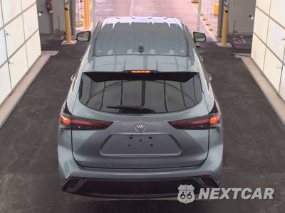 2023 Toyota Highlander LE - zdjęcie 5 z 27 - miniatura
