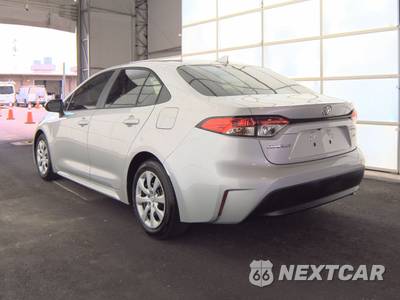 2024 Toyota Corolla LE Sedan - zdjęcie 6 z 18 - miniatura