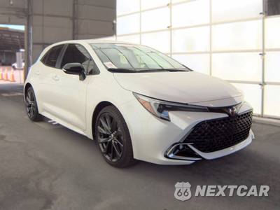 2026 Toyota Corolla Hatchback XSE - zdjęcie 3 z 18 - miniatura