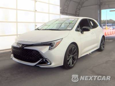 2026 Toyota Corolla Hatchback XSE - zdjęcie 1 z 18 - miniatura