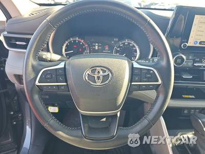 2023 Toyota Highlander XLE - zdjęcie 10 z 27 - miniatura
