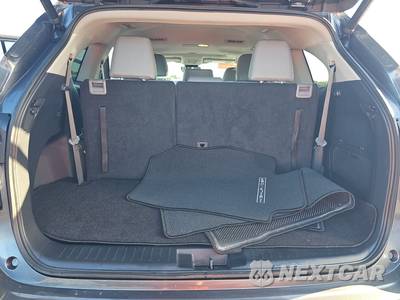 2023 Toyota Highlander XLE - zdjęcie 17 z 27 - miniatura