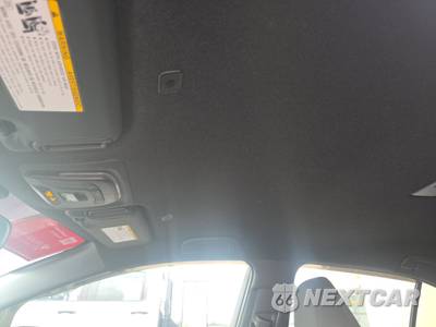 2026 Toyota Corolla SE Sedan - zdjęcie 18 z 22 - miniatura
