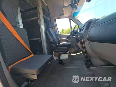 2012 Mercedes-Benz Sprinter 2500 Cargo Van High Roof 170.3" WB - zdjęcie 8 z 30 - miniatura