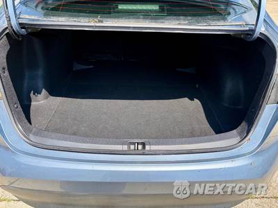 2024 Toyota Corolla LE Sedan - zdjęcie 31 z 32 - miniatura