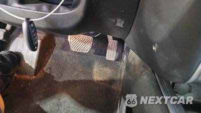 2017 Nissan Pathfinder SL - zdjęcie 14 z 21 - miniatura