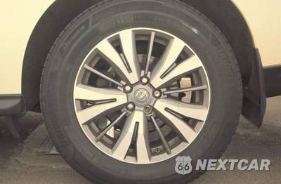 2017 Nissan Pathfinder SL - zdjęcie 17 z 21 - miniatura