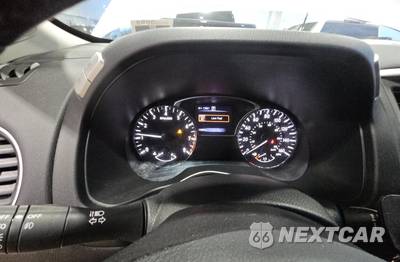 2017 Nissan Pathfinder SL - zdjęcie 20 z 21 - miniatura
