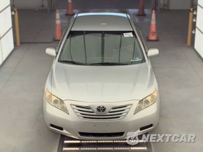 2009 Toyota Camry LE - zdjęcie 2 z 34 - miniatura