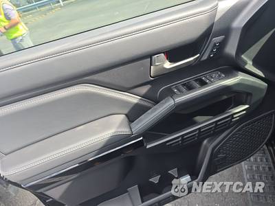 2026 Toyota 4Runner i-FORCE MAX Limited - zdjęcie 15 z 25 - miniatura