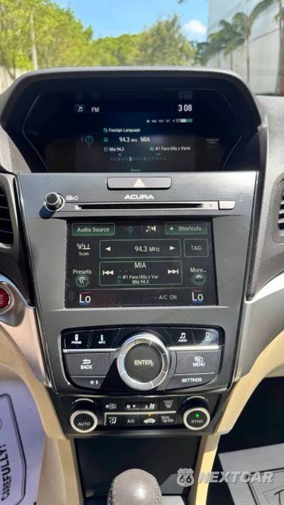 2016 Acura ILX w/Premium Pkg - zdjęcie 18 z 23 - miniatura