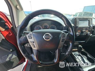 2013 Nissan TITAN SL Crew Cab Short Bed - zdjęcie 10 z 64 - miniatura