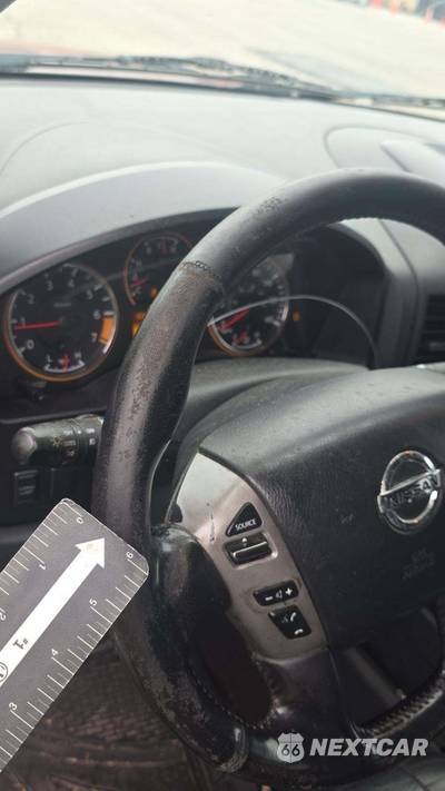 2013 Nissan TITAN SL Crew Cab Short Bed - zdjęcie 36 z 64 - miniatura