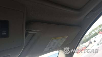 2013 Nissan TITAN SL Crew Cab Short Bed - zdjęcie 25 z 64 - miniatura