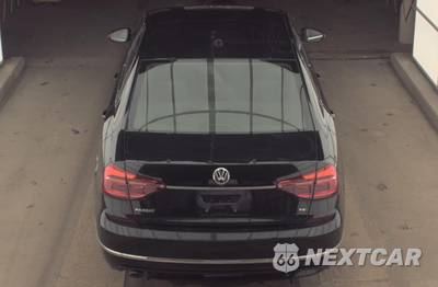 2017 Volkswagen Passat 1.8T R-Line w/Comfort Pkg - zdjęcie 1 z 21 - miniatura