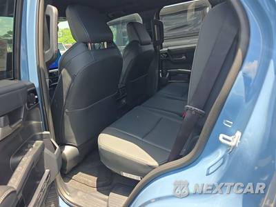 2026 Toyota 4Runner i-FORCE MAX Limited - zdjęcie 19 z 26 - miniatura
