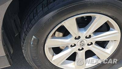 2011 Toyota Highlander - zdjęcie 31 z 32 - miniatura
