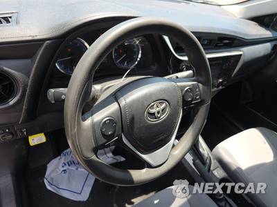 2019 Toyota Corolla L Sedan - zdjęcie 10 z 33 - miniatura