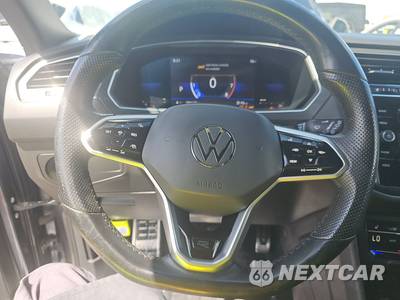 2022 Volkswagen Tiguan SE R-Line Black - zdjęcie 32 z 46 - miniatura