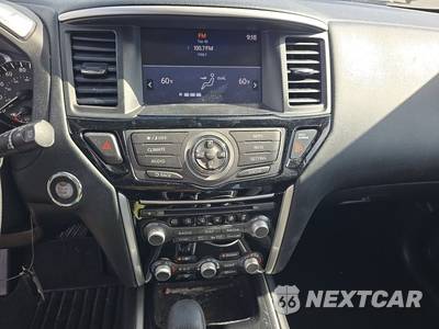 2018 Nissan Pathfinder S - zdjęcie 11 z 43 - miniatura