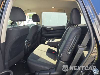 2018 Nissan Pathfinder S - zdjęcie 13 z 43 - miniatura