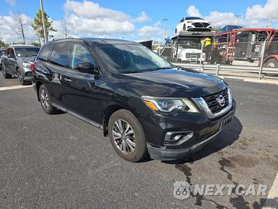 2018 Nissan Pathfinder S - zdjęcie 3 z 43 - miniatura