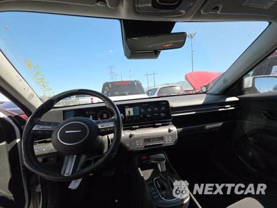 2025 Hyundai Kona SEL - zdjęcie 11 z 27 - miniatura