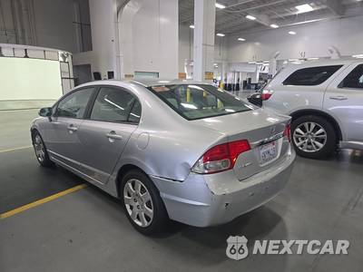 2010 Honda Civic Sedan LX - zdjęcie 6 z 35 - miniatura