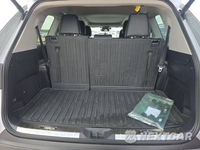 2024 Toyota Grand Highlander Hybrid Limited - zdjęcie 17 z 22 - miniatura