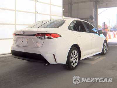 2024 Toyota Corolla LE Sedan - zdjęcie 4 z 31 - miniatura