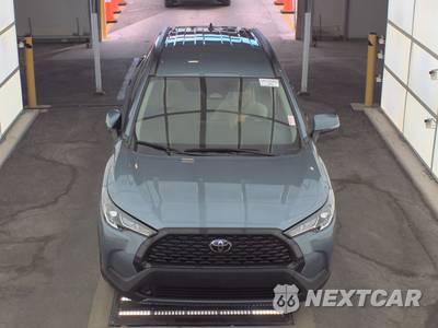 2024 Toyota Corolla Cross LE - zdjęcie 2 z 24 - miniatura