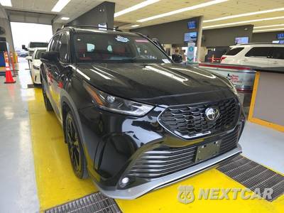 2024 Toyota Highlander XSE - zdjęcie 3 z 16 - miniatura