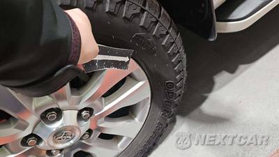 2016 Toyota Sequoia Platinum - zdjęcie 29 z 37 - miniatura