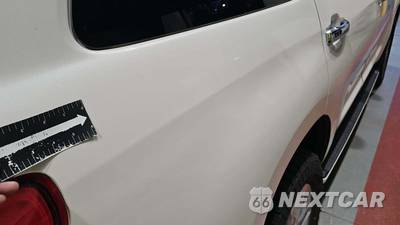 2016 Toyota Sequoia Platinum - zdjęcie 34 z 37 - miniatura