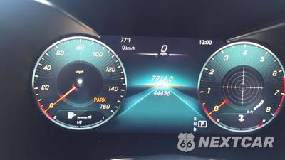 2020 Mercedes-Benz C 300 4MATIC Sedan - zdjęcie 21 z 27 - miniatura